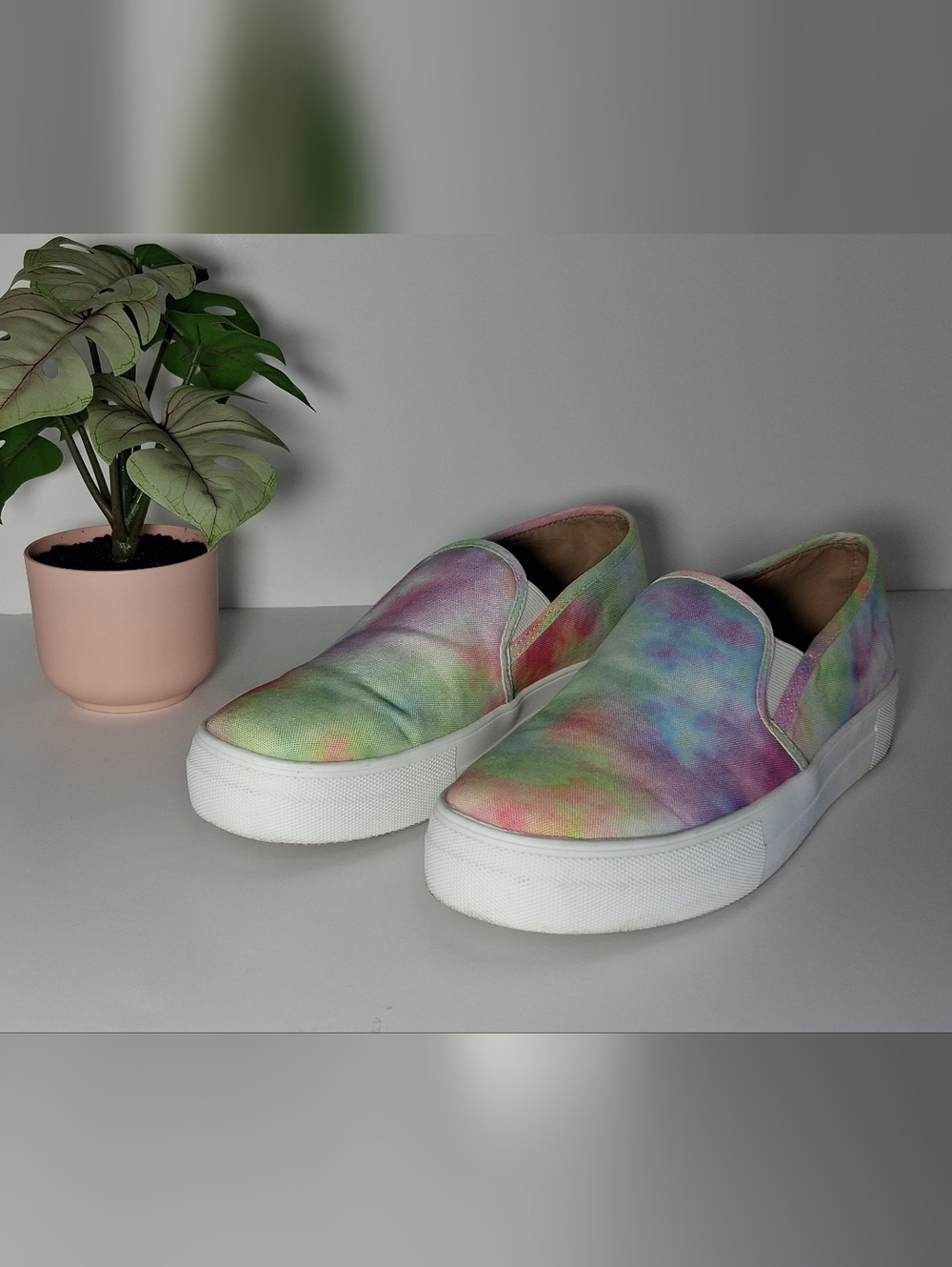 Steve Madden Multicolor Slip-On Sneakers Women's Size 7.5 - Picture 4 of 12